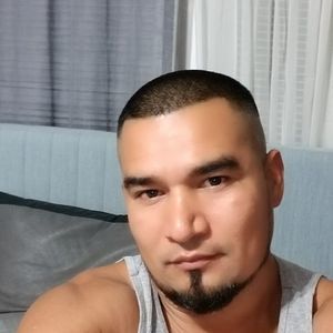 Meet your Posher, Jose